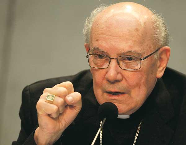 ANUNCIO. El cardenal William Levada, ayer, en la conferencia de prensa. REUTER