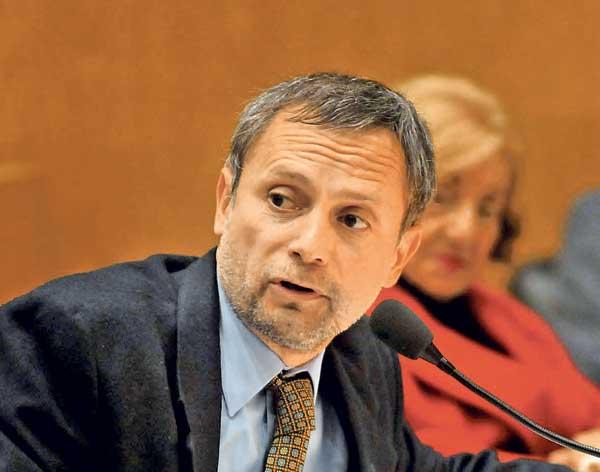HUGO CABRAL. El edil cree que Alfaro busca excusas para alejarse del proyecto kirchnerista.