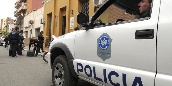 HISTORIA REPETIDA. Ayer se produjo un ataque similar en el estudio del abogado de Pucheta. LA GACETA/JOSE NUNO