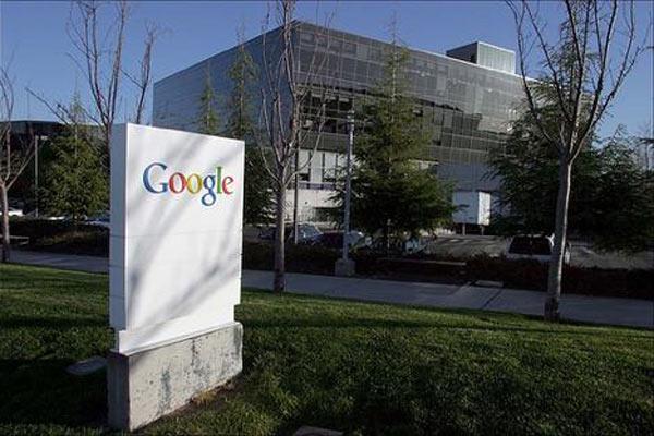 TEMIBLE. Para ganar la carrera contra Google, Microsoft se ha visto obligado a formar potentes alianzas. 