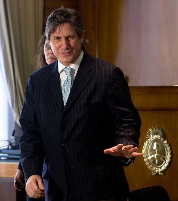 A LA ESPERA. Boudou necesita el aval del Gobierno para avanzar con el FMI. REUTER