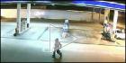 A CARA DESCUBIERTA. Los delincuentes atacaron dos veces en menos de un mes en el local. IMAGEN DE VIDEO