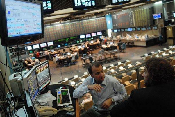 APATIA BURSATIL. En la rueda de ayer, la Bolsa de Buenos Aires movió apenas unos $ 27,7 millones. TELAM