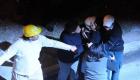 FUERTE RECLAMO. Familiares y vecinos gritan en la vereda del negocio. LA GACETA / INES QUINTEROS ORIO