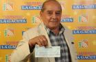 VIAJAR. Armando García visitará a sus hijos, que viven en otras provincias. LA GACETA / JUAN PABLO SANCHEZ NOLI