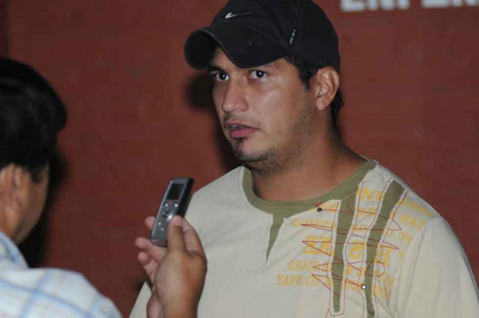 ¿SANCIONADO? Trascendió que López será suspendido por dos fechas.