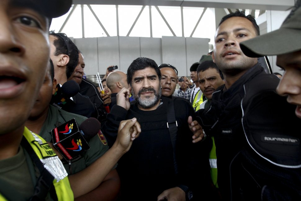 EN CARACAS. Diego Maradona será entrevistado por Hugo Chávez.