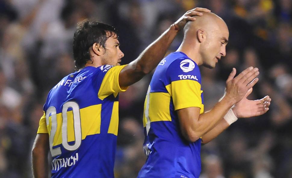 Boca le gana a Estudiantes y es el nuevo líder Boca le gana a Estudiantes y es el nuevo líder