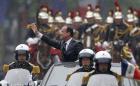 Hollande reclama producción antes que especulación