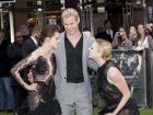 Charlize Theron y Kristen Stewart no le tienen miedo a las transparencias