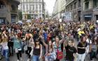 Rechazan en España recortes en educación