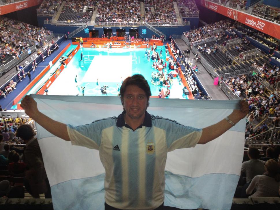 Esperando por Argentina vs Australia en Volleyball