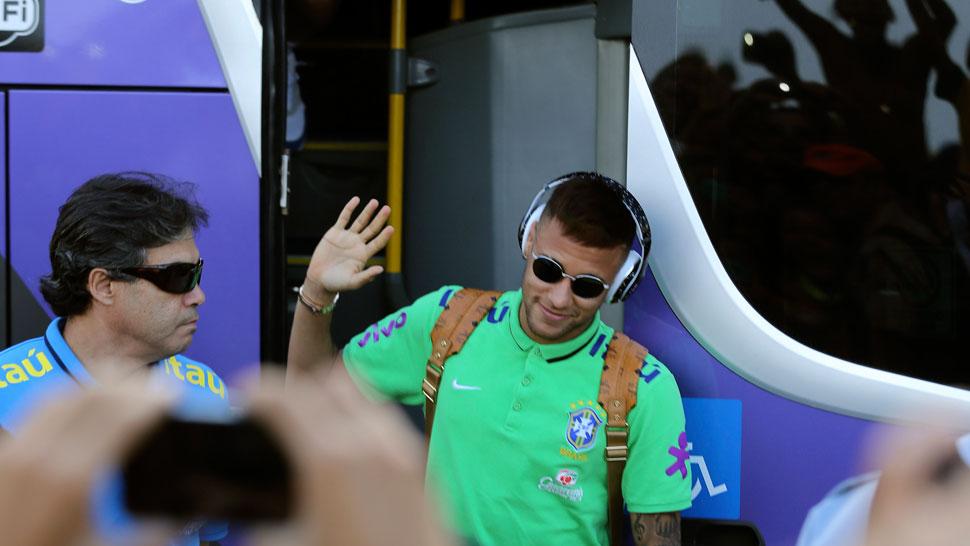 Brasil se la juega por Neymar para vencer a Uruguay