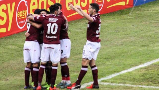 Al ritmo de Sand, Lanús no tuvo piedad de Sportivo Barracas