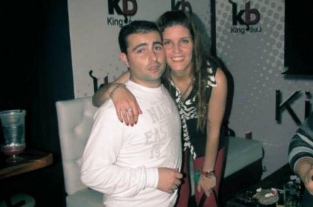 En Córdoba un policía mató a su pareja de un disparo y luego se suicidió
