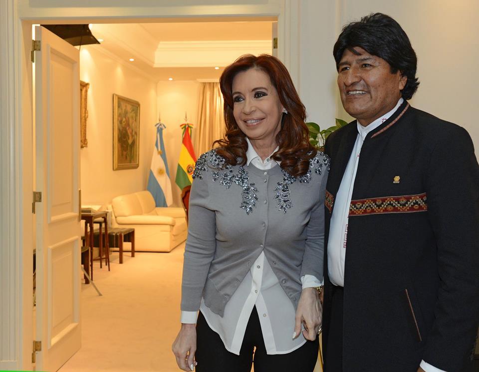 Un juicio político armado así respaldó Evo Morales a Cristina Kirchner