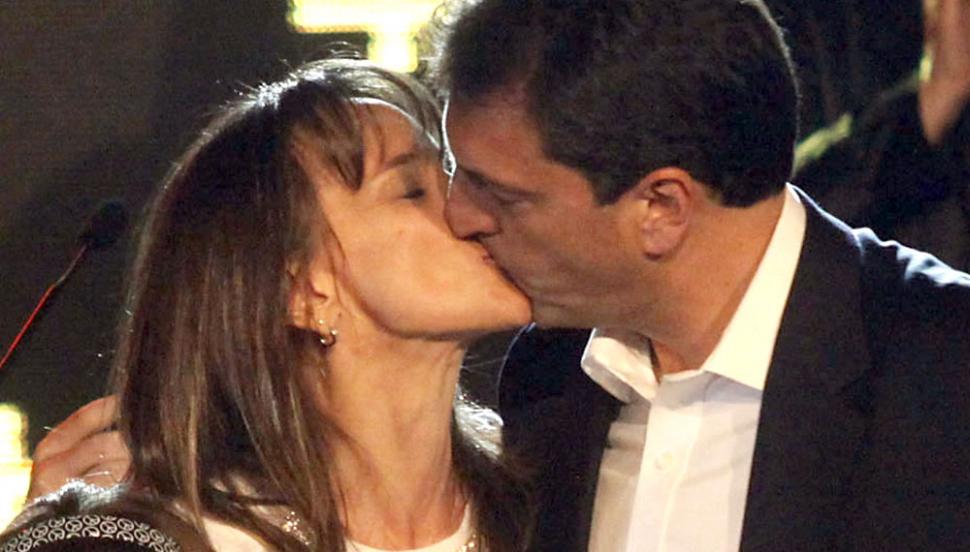 Malena, Sergio y el beso de la victoria. FOTO: DYN/ALBERTO RAGGIO.