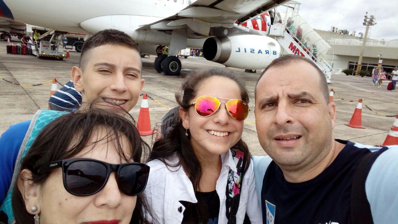 Familia Villarreal rumbo a Río de Janeiro, Brasil.