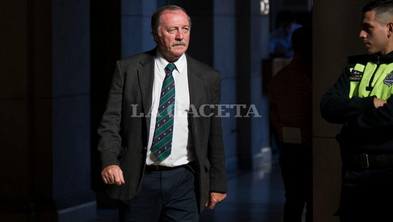 El ex secretario de Seguridad de la provincia, Eduardo Di Lella, acusado de encubrimiento agravado. LA GACETA / FOTO DE JORGE OLMOS SGROSSO