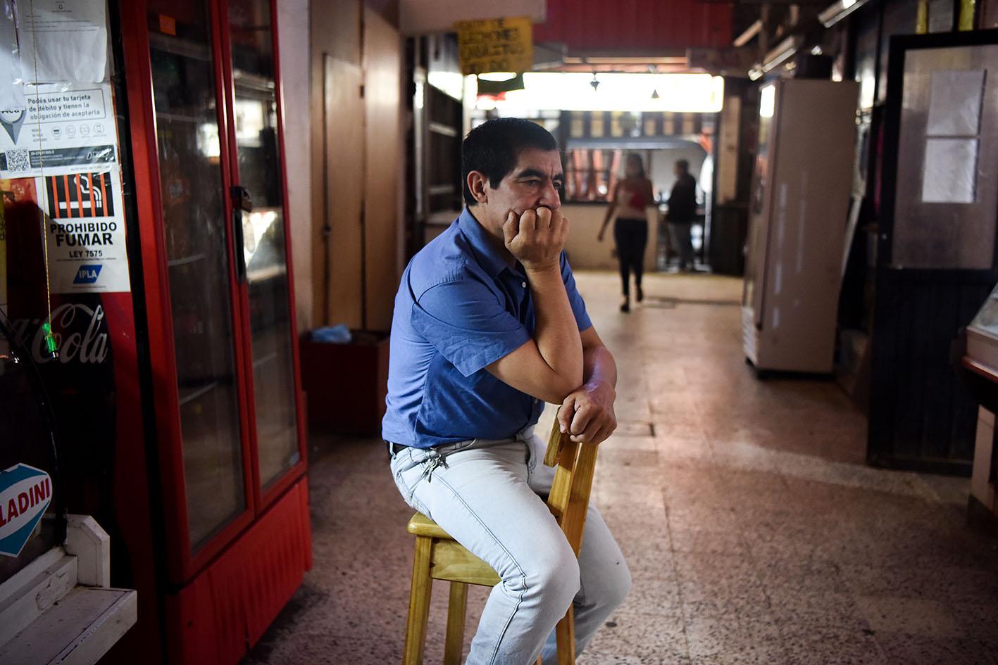 15.000 personas circulan y consumen por día en el mercado. Foto de Inés Quinteros Orio.