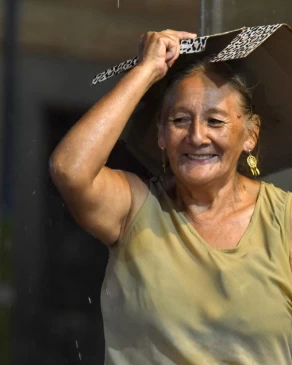 El fuerte temporal que azotó a Tucumán, capturado por la cámara de La Gaceta