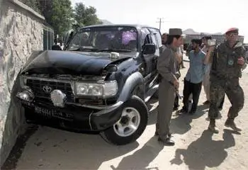 EL FINAL. Los asesinos interceptaron la camioneta y acribillaron a Qadir, en un suburbio de Kabul. 