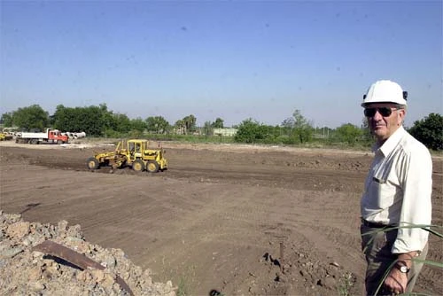 OBRAS. En la planta de Lules se llevan a cabo trabajos para ampliar la capacidad productiva de la papelera
