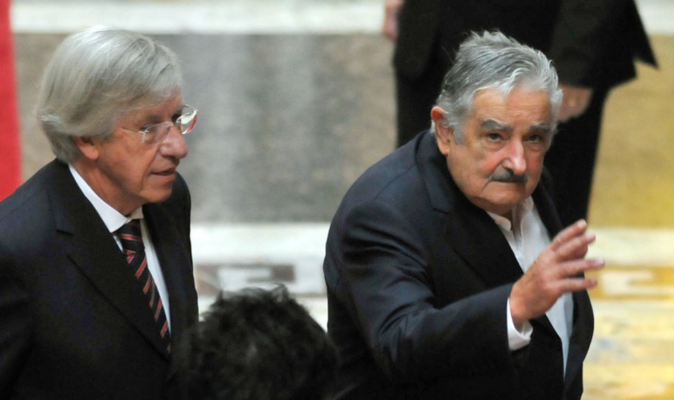 Mujica Asumió La Presidencia De Uruguay