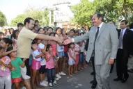 Lo dice en la calle y lo traslada luego al recinto