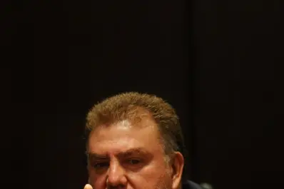 La obra pública, clave del discurso de Amaya