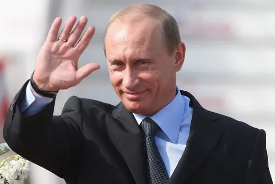 Los rusos empezaron a votar a su próximo presidente