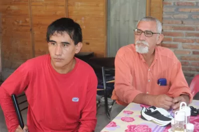 Denuncia que lo picanearon en una comisaría