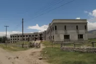 Es inconcebible, dijo Alperovich sobre la demolición del hotel de Tafí del Valle