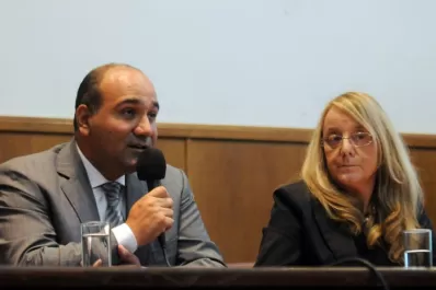 Manzur defendió la AUH y cuestionó los dichos del ministro de Salud de Corrientes