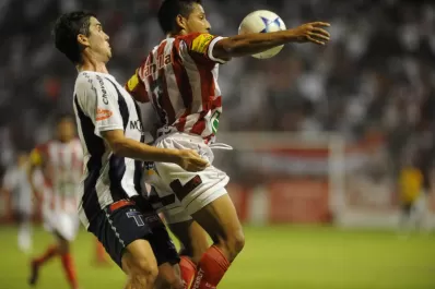 Núñez se disfrazó de goleador fantasma