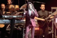 Marco Antonio sabe cómo llegar al alma de la mujer y anoche volvió a demostrarlo