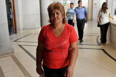 Hallaron fotocopias de DNI de mujeres tucumanas en un burdel de La Rioja