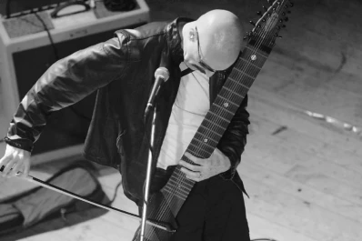 Tony Levin vuelve a Tucumán en mayo con su Stick Man
