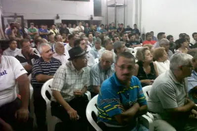 Policías amenazan con un paro: esperamos hasta el martes una respuesta del Gobierno