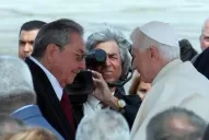 Fidel Castro anunció que se reunirá con Benedicto XVI