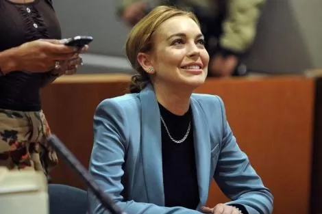 FELIZ. Lindsay Lohan cumple las últimas horas de libertad condicional. FOTO TOMADA DE EL MUNDO