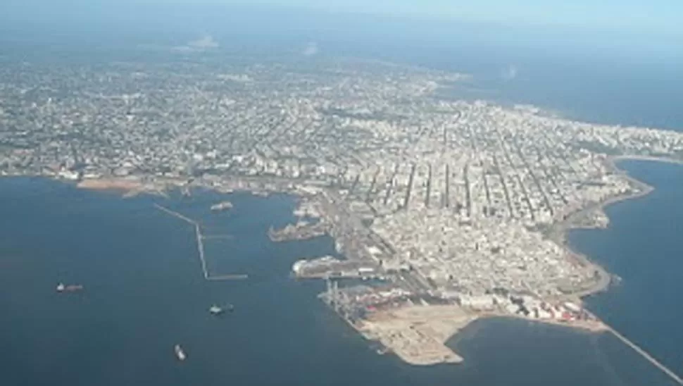 ATRACTIVO. La economía de Uruguay se sustenta en la ganadería y el turismo. 