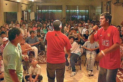 Los raperos de El Sifón volarán pelucas