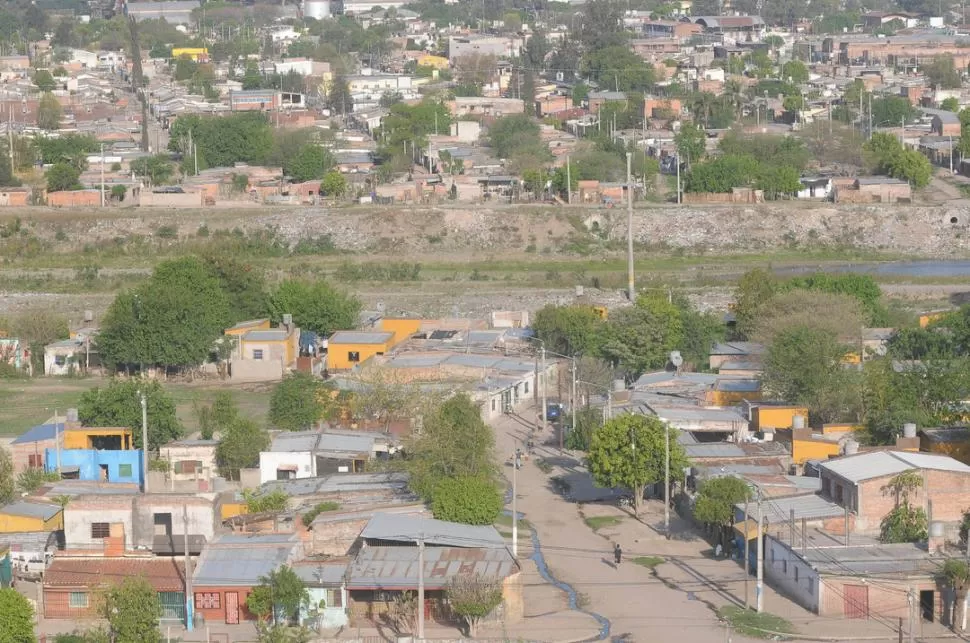 EN CURSO. La primera etapa del ambicioso plan para reordenar 10 barrios a orillas del Salí ya está en marcha. LA GACETA / FOTO DE ANTONIO FERRONI 