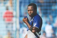 Entró por la puerta grande; se fue por la de atrás