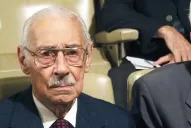 Gran Bretaña exige el pago de una deuda contraída por Videla