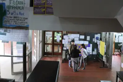 Docentes universitarios ratifican el paro de 48 horas