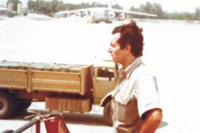 Se revela la conexión entre Kadafi y la dictadura en la guerra de Malvinas