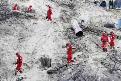 Los derrumbes complican el rescate de los nueve mineros atrapados en Perú