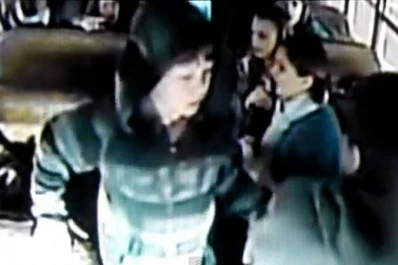 Tiene 13 años y manejó un ómnibus porque el chofer se infartó